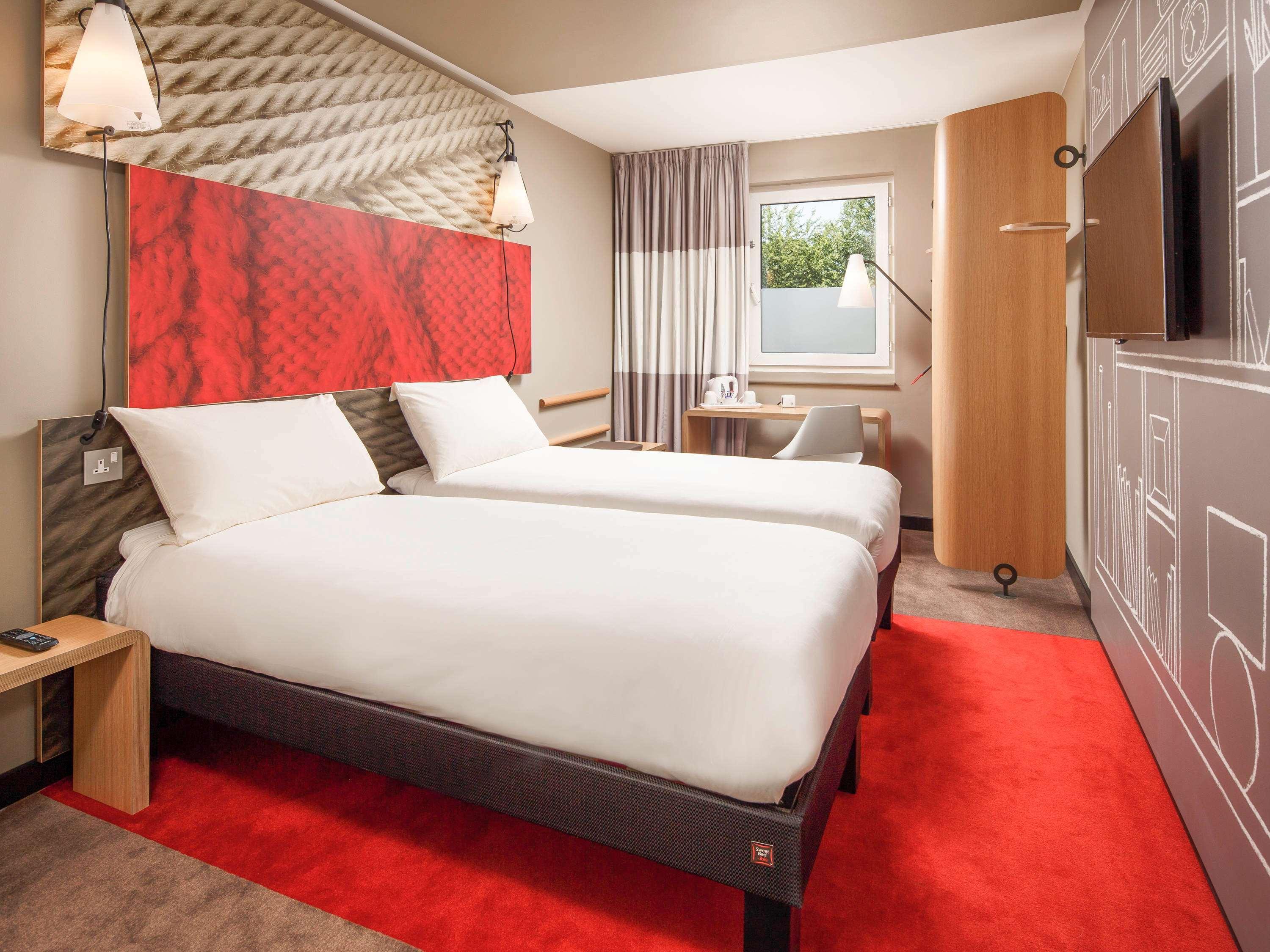 Ibis London Docklands Canary Wharf Exterior foto
