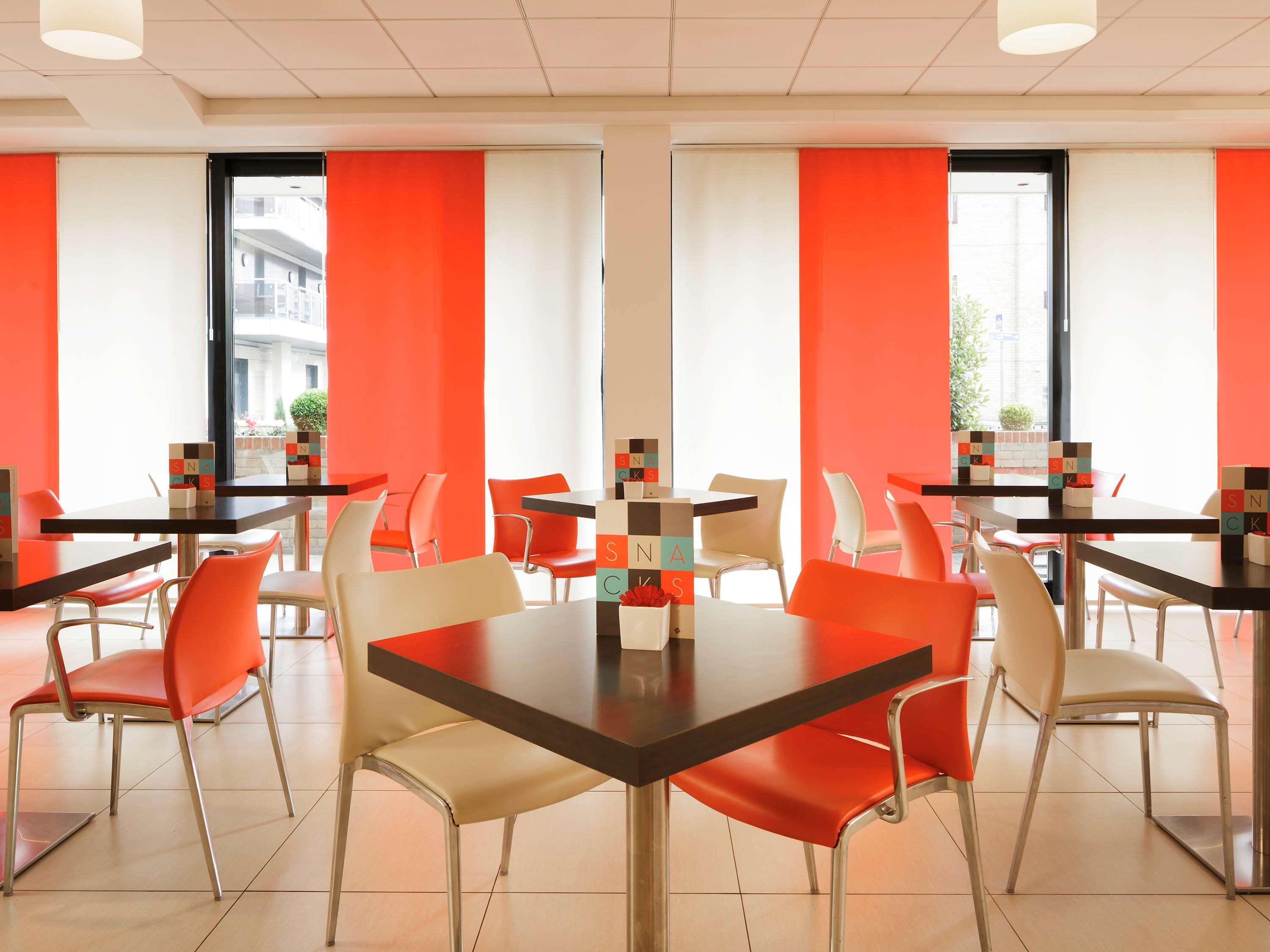 Ibis London Docklands Canary Wharf Exterior foto
